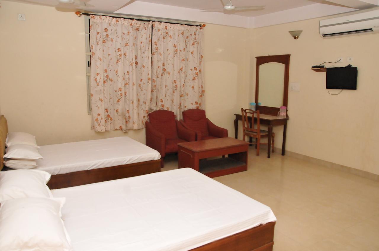 Mahalakshmi Comforts Mysore Habitación foto